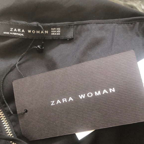 Zara Ruffle Crop Top - Picture 5 of 5